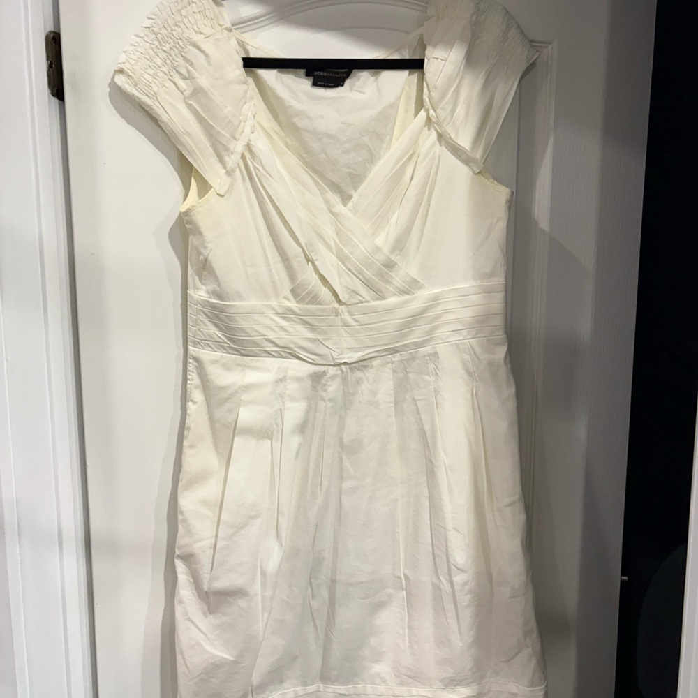BCBGMaxAzria Cream Pleated Wedding Dress
